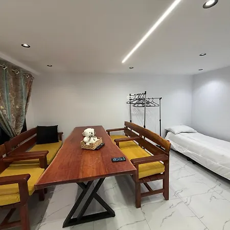 Happy Stayy Apartamento *